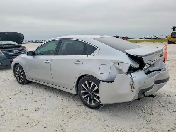 1N4AL3AP4GC204341 2016 NISSAN ALTIMA - Image 2