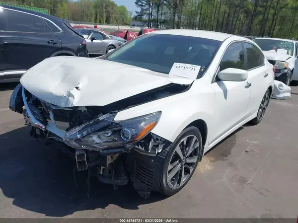 1N4AL3AP4GC204565 2016 NISSAN ALTIMA - Image 2