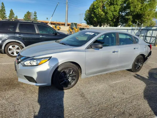 1N4AL3AP4GC205571 2016 NISSAN ALTIMA - Image 1