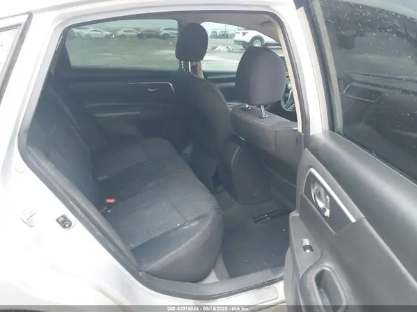 1N4AL3AP4GC206252 2016 NISSAN ALTIMA - Image 8