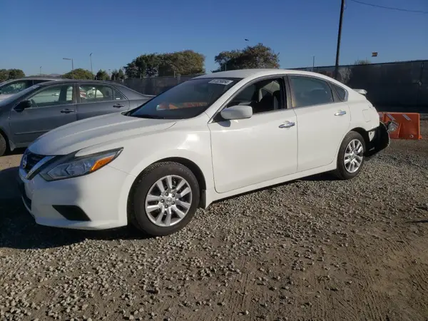 1N4AL3AP4GC207305 2016 NISSAN ALTIMA - Image 1