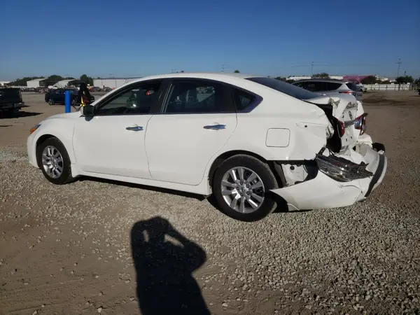 1N4AL3AP4GC207305 2016 NISSAN ALTIMA - Image 2