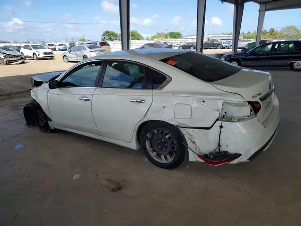 1N4AL3AP4GC213539 2016 NISSAN ALTIMA - Image 2
