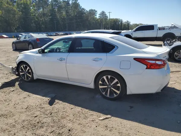 1N4AL3AP4GC214416 2016 NISSAN ALTIMA - Image 2