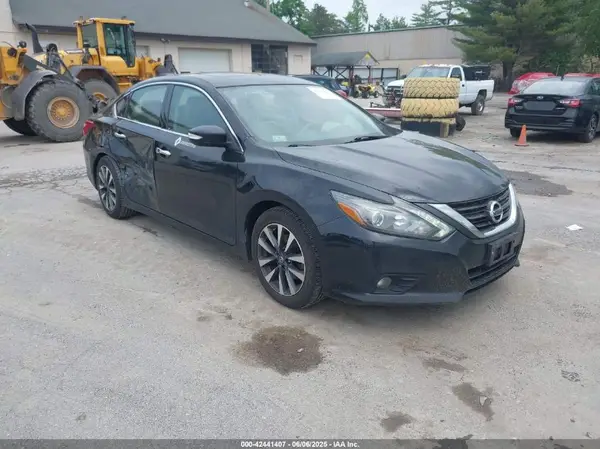 1N4AL3AP4GC222032 2016 NISSAN ALTIMA - Image 1