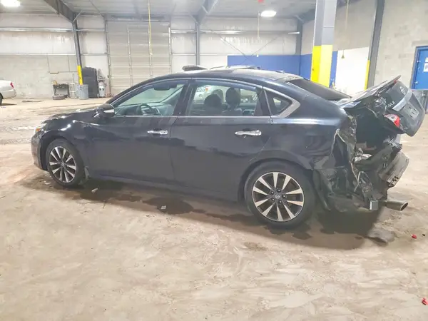 1N4AL3AP4GC226677 2016 NISSAN ALTIMA - Image 2