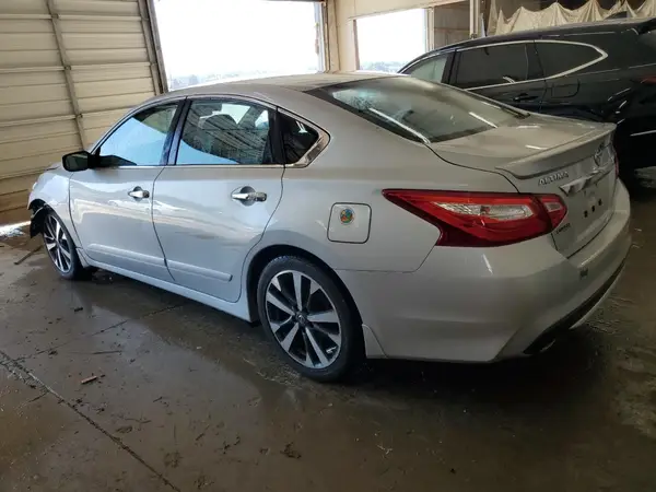 1N4AL3AP4GC229918 2016 NISSAN ALTIMA - Image 2