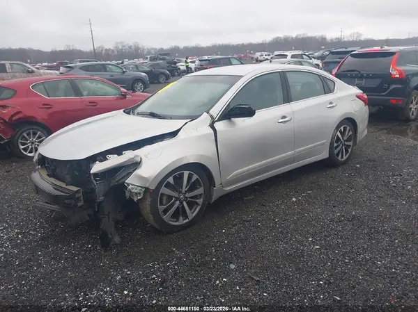 1N4AL3AP4GC234794 2016 NISSAN ALTIMA - Image 2
