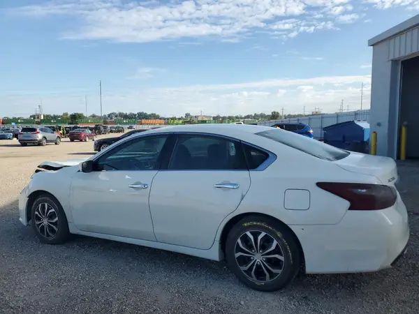 1N4AL3AP4GC234987 2016 NISSAN ALTIMA - Image 2