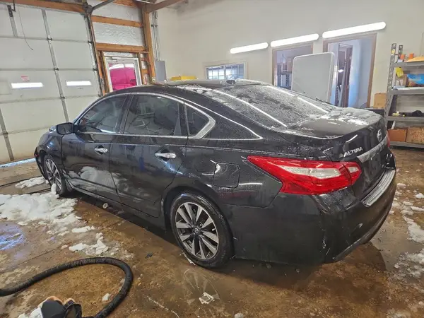 1N4AL3AP4GC235587 2016 NISSAN ALTIMA - Image 2