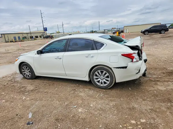 1N4AL3AP4GC237355 2016 NISSAN ALTIMA - Image 2