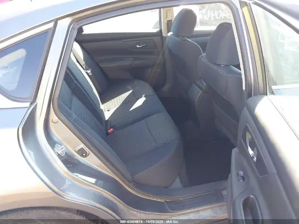 1N4AL3AP4GC239378 2016 NISSAN ALTIMA - Image 8