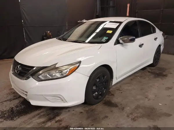 1N4AL3AP4GC240286 2016 NISSAN ALTIMA - Image 2