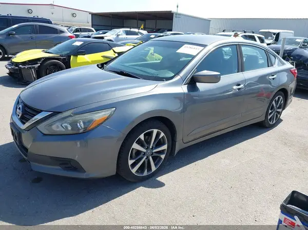 1N4AL3AP4GC241325 2016 NISSAN ALTIMA - Image 2
