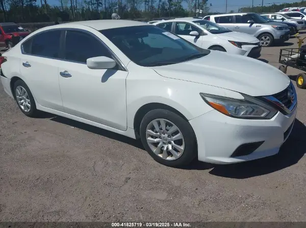 1N4AL3AP4GC251529 2016 NISSAN ALTIMA - Image 1