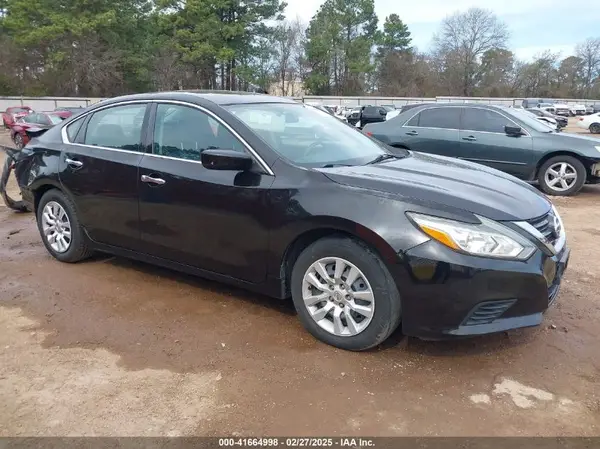 1N4AL3AP4GC252731 2016 NISSAN ALTIMA - Image 1