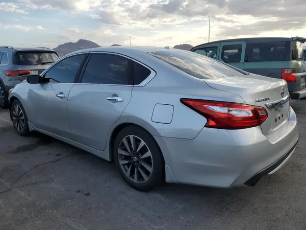 1N4AL3AP4GC255564 2016 NISSAN ALTIMA - Image 2