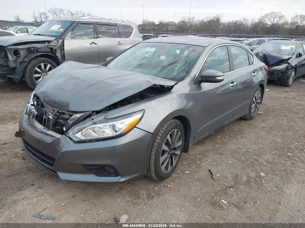 1N4AL3AP4GC260599 2016 NISSAN ALTIMA - Image 2