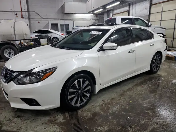 1N4AL3AP4GC260800 2016 NISSAN ALTIMA - Image 1