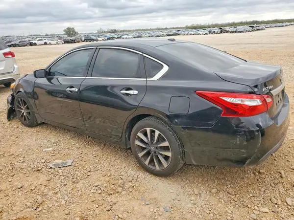 1N4AL3AP4GC264152 2016 NISSAN ALTIMA - Image 2