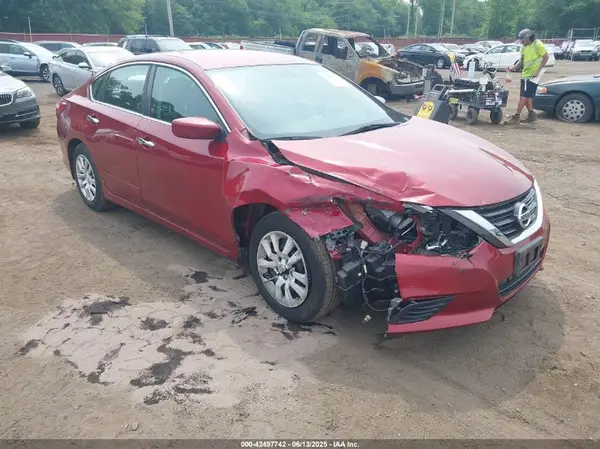 1N4AL3AP4GC264930 2016 NISSAN ALTIMA - Image 1