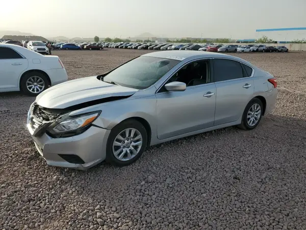 1N4AL3AP4GC266161 2016 NISSAN ALTIMA - Image 1