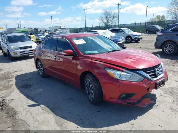 1N4AL3AP4GC269058 2016 NISSAN ALTIMA - Image 1