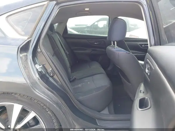 1N4AL3AP4GC270517 2016 NISSAN ALTIMA - Image 8