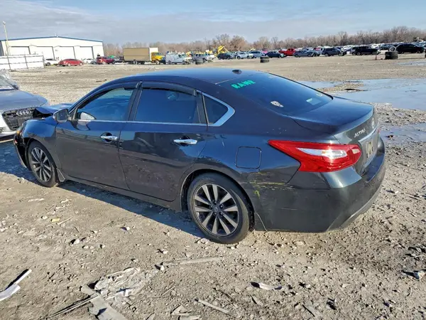 1N4AL3AP4GC272963 2016 NISSAN ALTIMA - Image 2