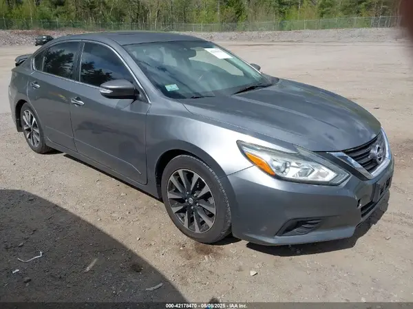 1N4AL3AP4GC274518 2016 NISSAN ALTIMA - Image 1