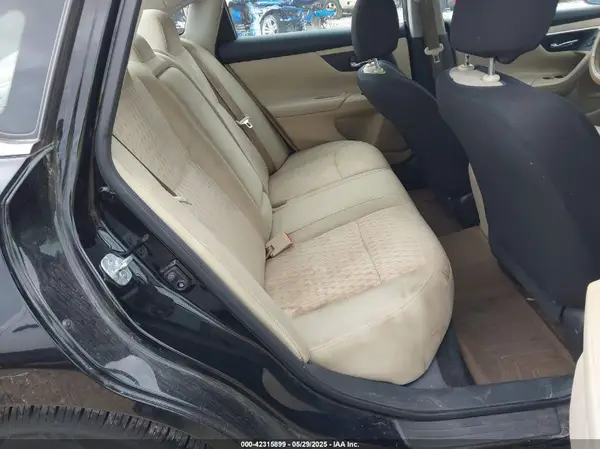 1N4AL3AP4GC275278 2016 NISSAN ALTIMA - Image 8