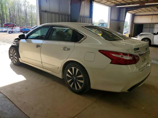 1N4AL3AP4GC277015 2016 NISSAN ALTIMA - Image 2