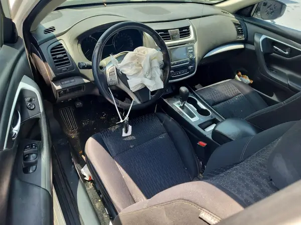 1N4AL3AP4GC278813 2016 NISSAN ALTIMA - Image 8