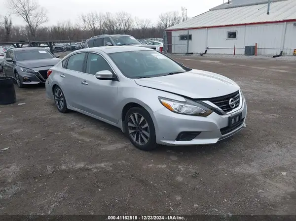1N4AL3AP4GC280500 2016 NISSAN ALTIMA - Image 1