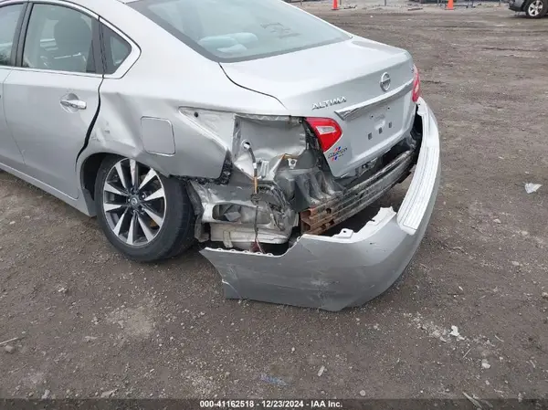2016 NISSAN ALTIMA auction photo 6