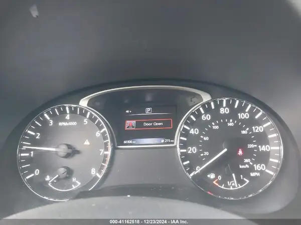 2016 NISSAN ALTIMA auction photo 7