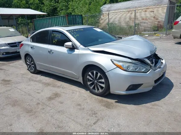 1N4AL3AP4GC285437 2016 NISSAN ALTIMA - Image 1