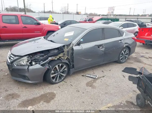 1N4AL3AP4GC288712 2016 NISSAN ALTIMA - Image 2