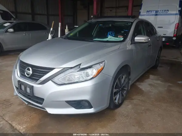 1N4AL3AP4GC288791 2016 NISSAN ALTIMA - Image 2