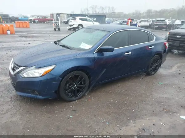 1N4AL3AP4GC289052 2016 NISSAN ALTIMA - Image 2