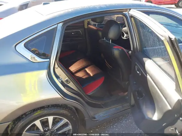 1N4AL3AP4GC294171 2016 NISSAN ALTIMA - Image 8