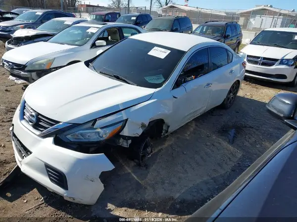 1N4AL3AP4GN305058 2016 NISSAN ALTIMA - Image 2
