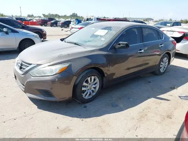 1N4AL3AP4GN312818 2016 NISSAN ALTIMA - Image 2