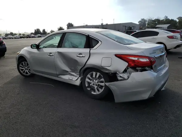 1N4AL3AP4GN320367 2016 NISSAN ALTIMA - Image 2