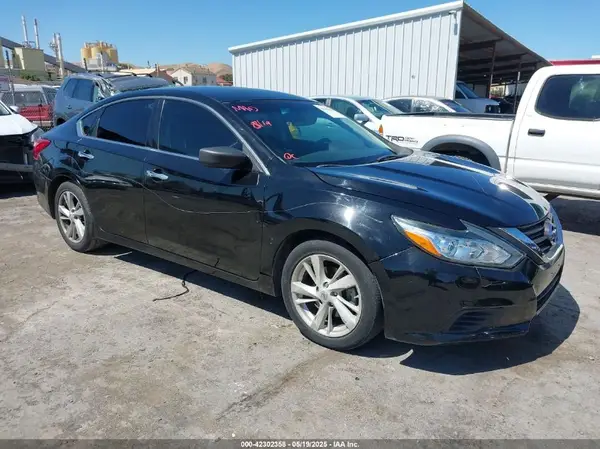 1N4AL3AP4GN327609 2016 NISSAN ALTIMA - Image 1