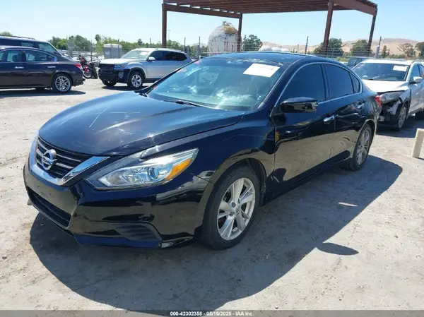 1N4AL3AP4GN327609 2016 NISSAN ALTIMA - Image 2