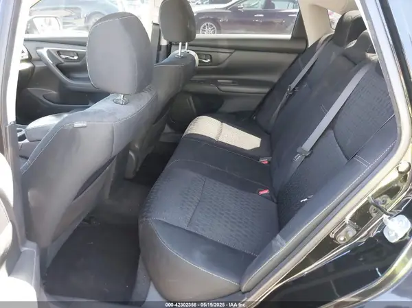 1N4AL3AP4GN327609 2016 NISSAN ALTIMA - Image 8