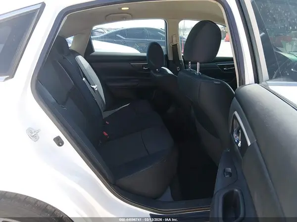 1N4AL3AP4GN333975 2016 NISSAN ALTIMA - Image 8