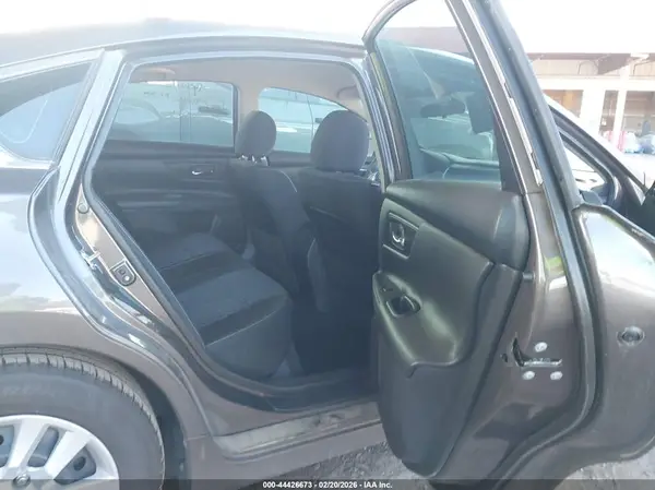 1N4AL3AP4GN338660 2016 NISSAN ALTIMA - Image 8