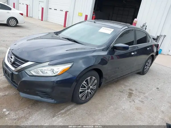 1N4AL3AP4GN341610 2016 NISSAN ALTIMA - Image 2